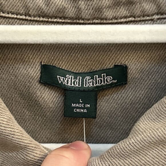 NWT WILD FABLE Snap Front Long Sleeve Shirt Jacket, Brown Wash Size Large - Picture 3 of 16